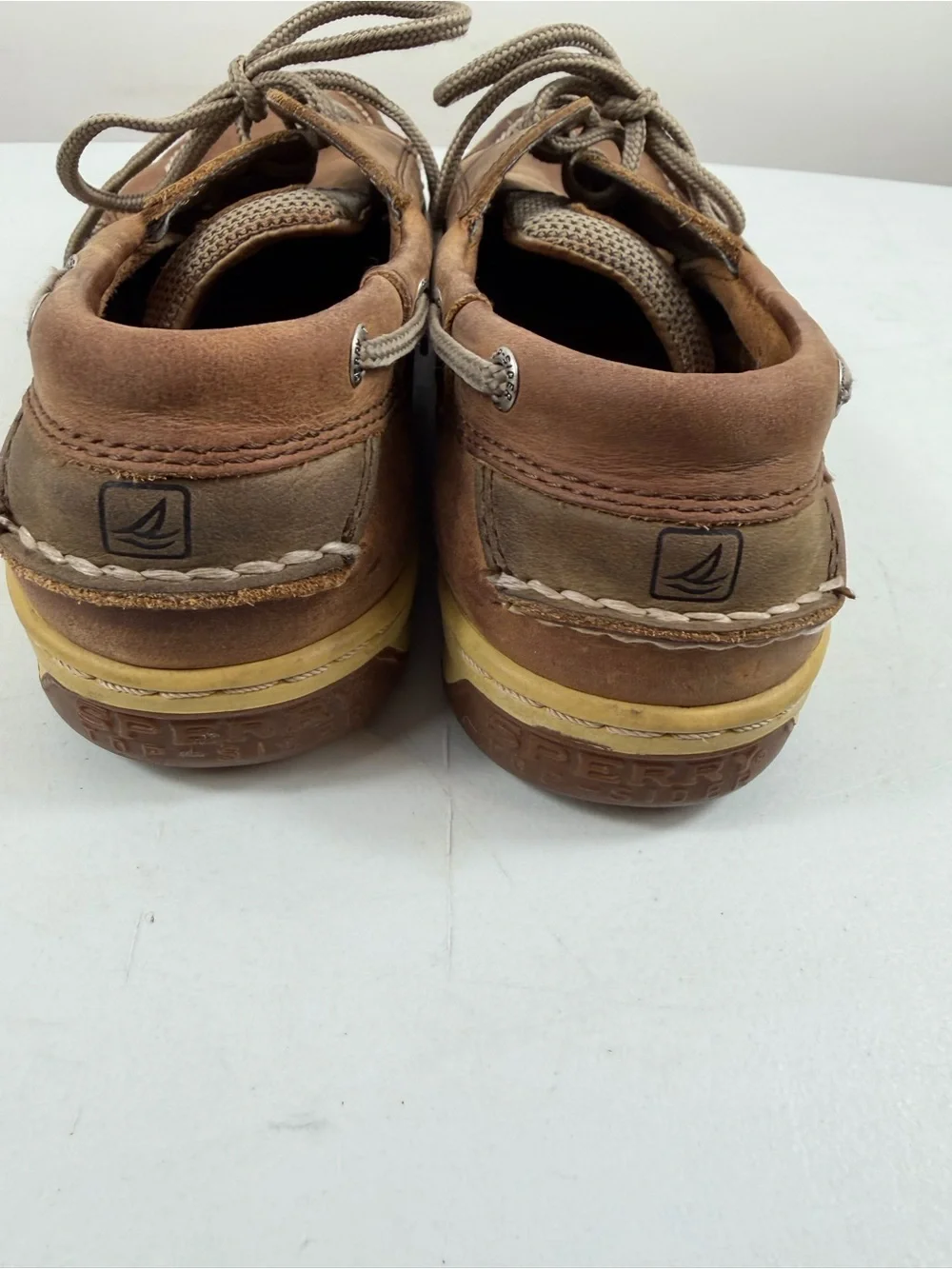 Sperry Men's Brown Leather Boat Shoes - 9.5 Casual Lace-Up Deck Shoes